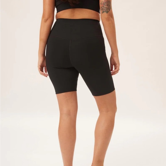 girlfriend collective high rise bike short | size small - Picture 2 of 4